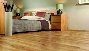 Як вибрати підлогове покриття для вашої спальні та на що звернути увагу?