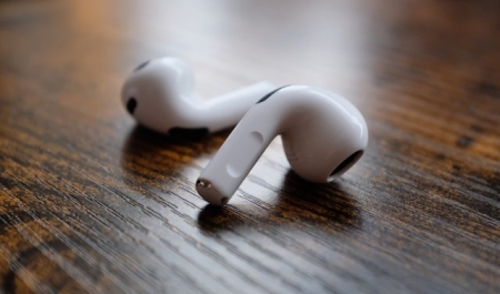 Может ли AirPods 4 помочь наладить сон?
