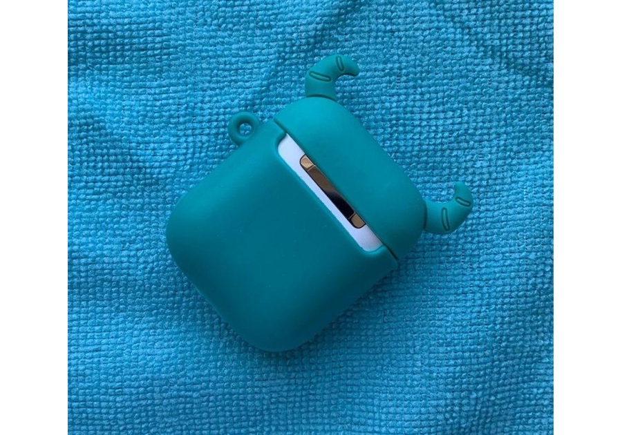 Чехол Викинг для наушников Apple AirPods 1/2