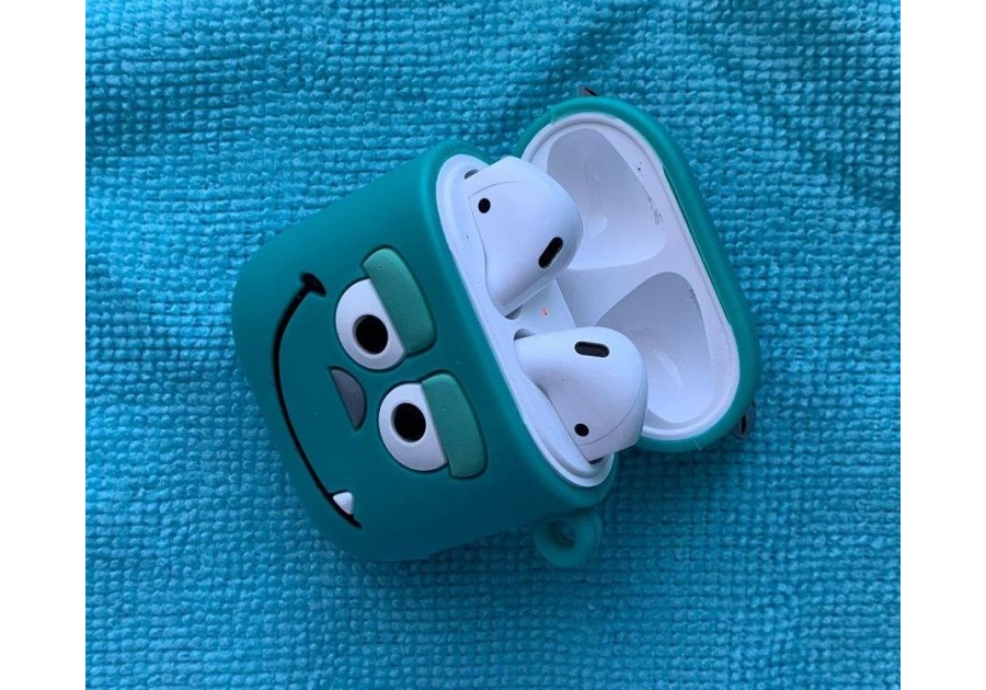 Чехол Викинг для наушников Apple AirPods 1/2