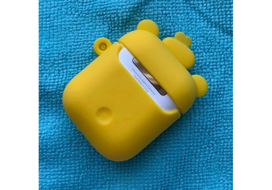 Чохол Вінні-Пух для навушників Apple AirPods 1/2