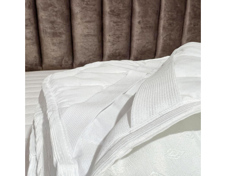 Cotton Light Family Sleep