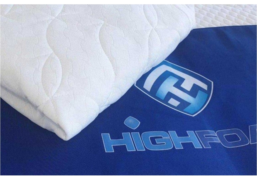 Наматрацник Єврочохол з еластичними фіксаторами Highfoam