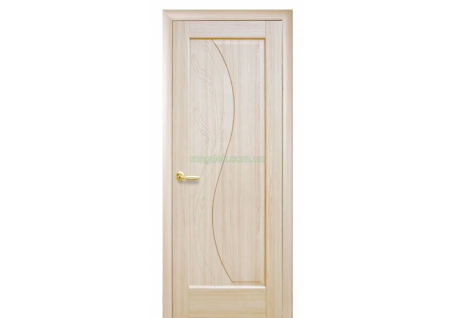 Дверь Эскада ПГ GR с гравировкой Новый Стиль (ясень)